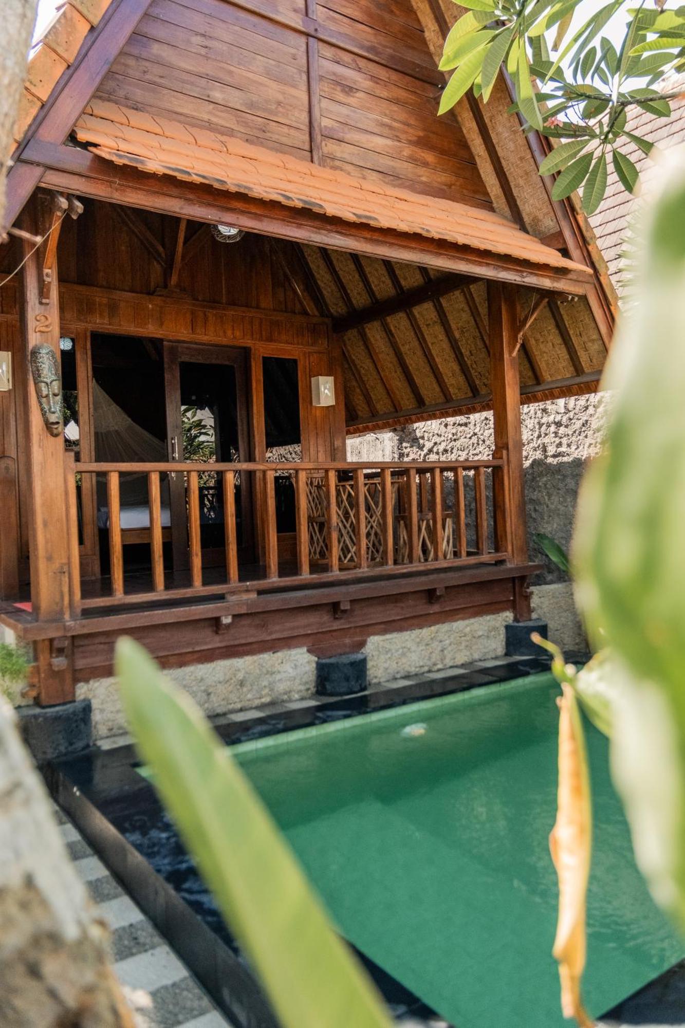Yoki'S Bungalow Kuta  Esterno foto